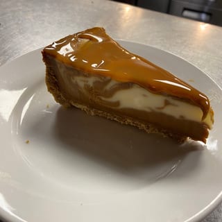 Salted Carmel Cheesecake